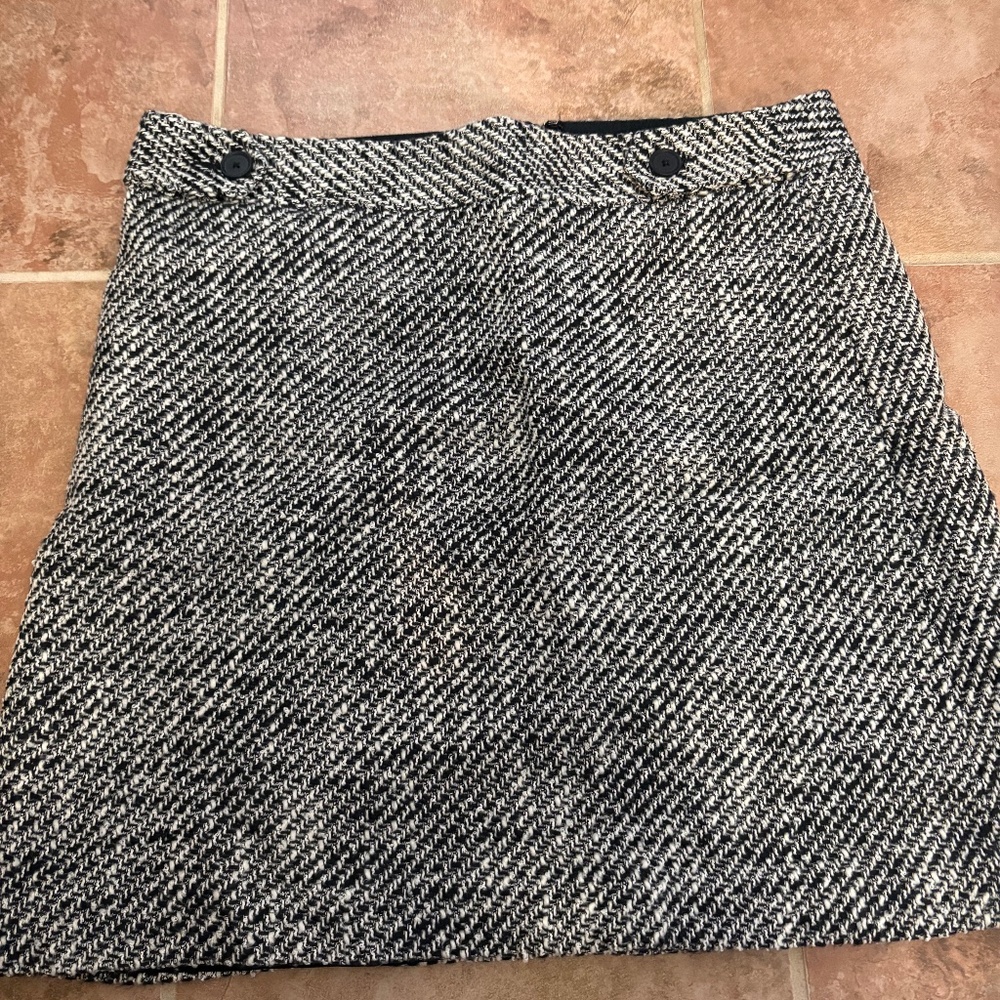 Loft Black and White Skirt